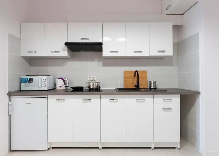 Luxury In City -3- Studio Bright & Secure Free Parking