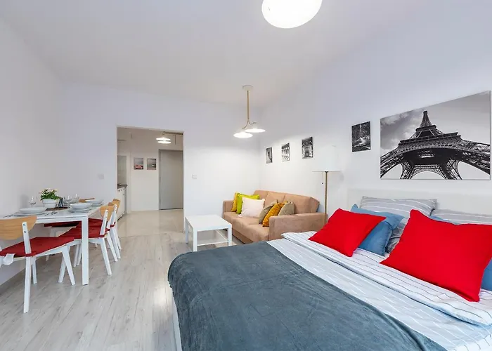 Luxury In City -3- Studio Bright & Secure Free Parking